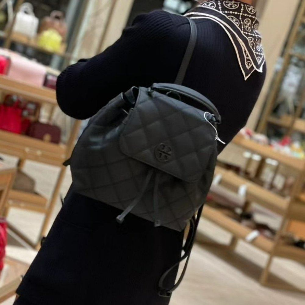 🔥NeW! $658 Tory Burch Willa Matte Backpack - Picture 4 of 11